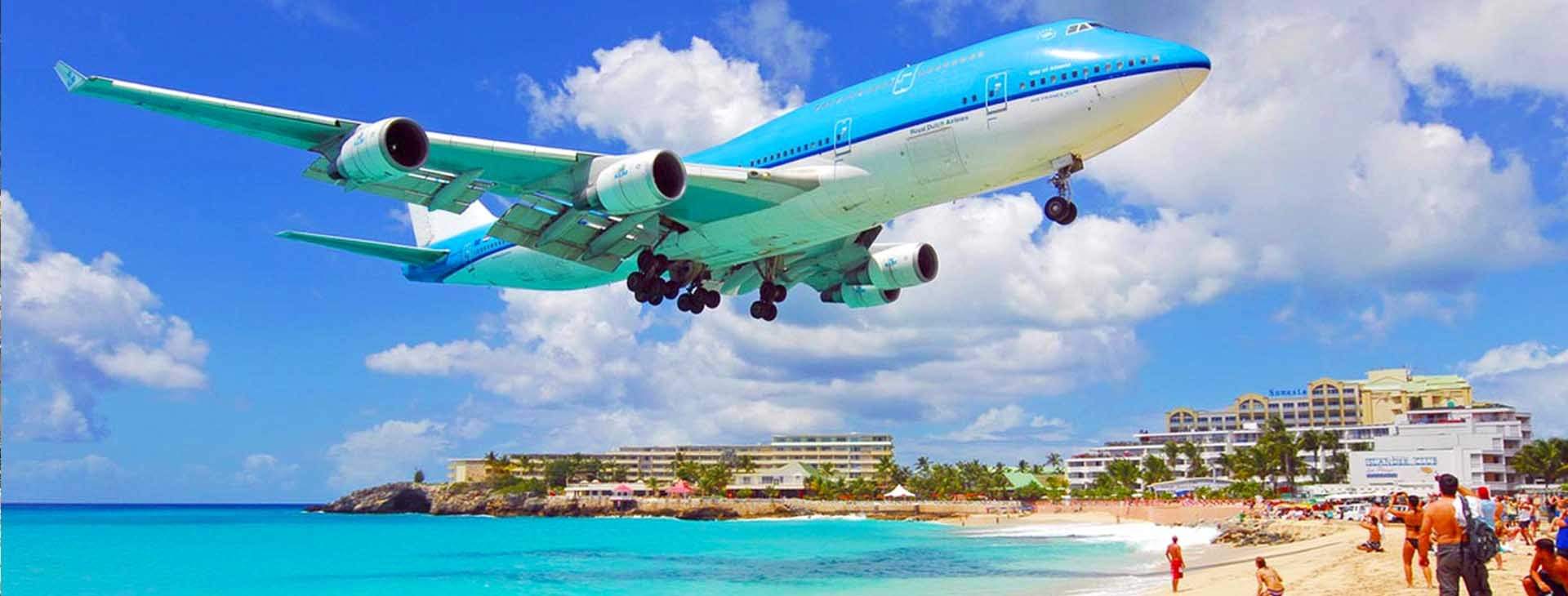 Spectacular and scary landing on the one and only Maho beach