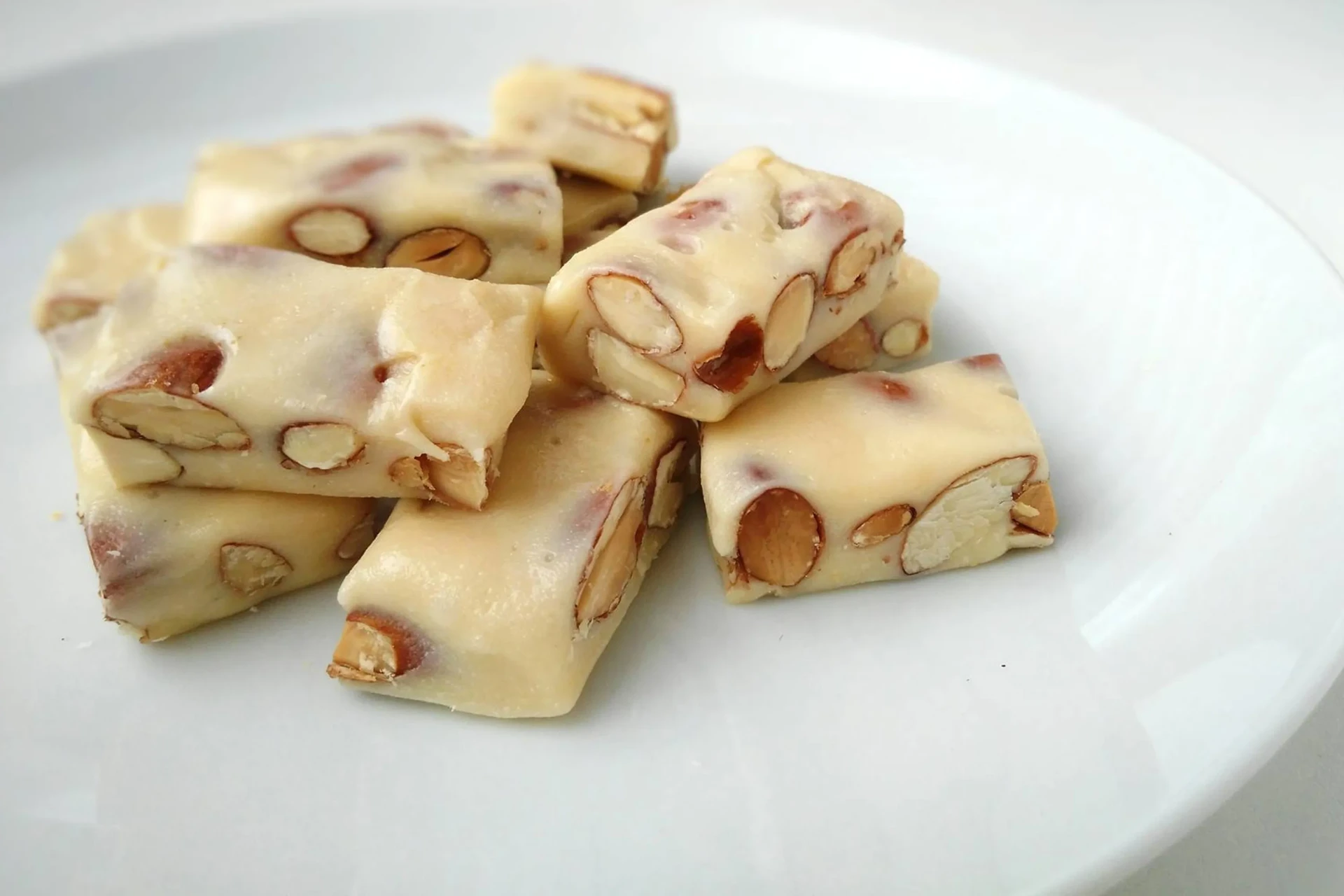 Curacao sweets Ko'i Lechi