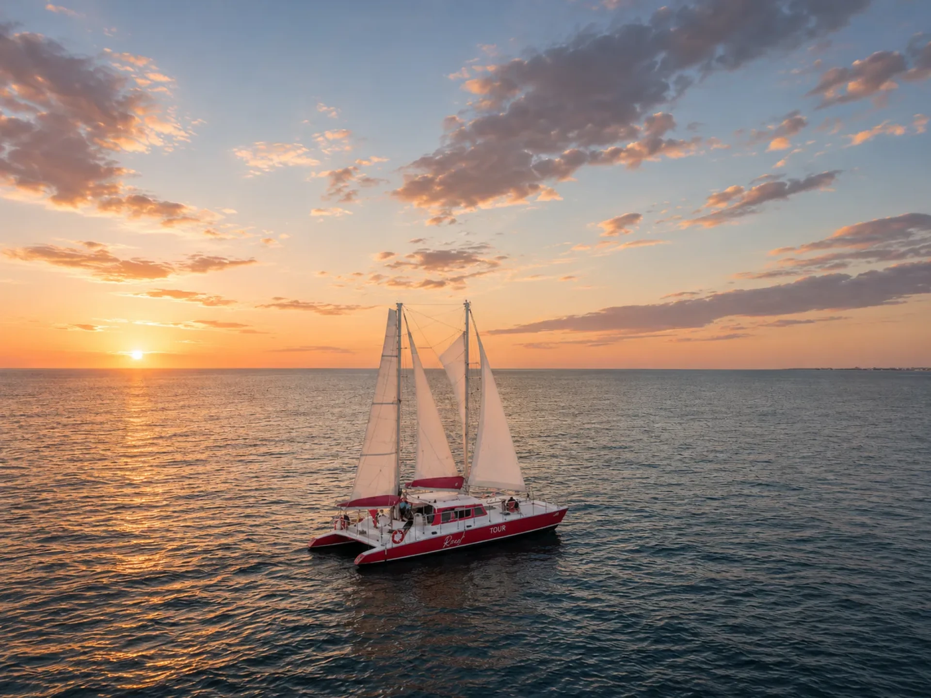 Spronk's Sunset Sail to Boca Catalina With BBQ in Aruba 2026