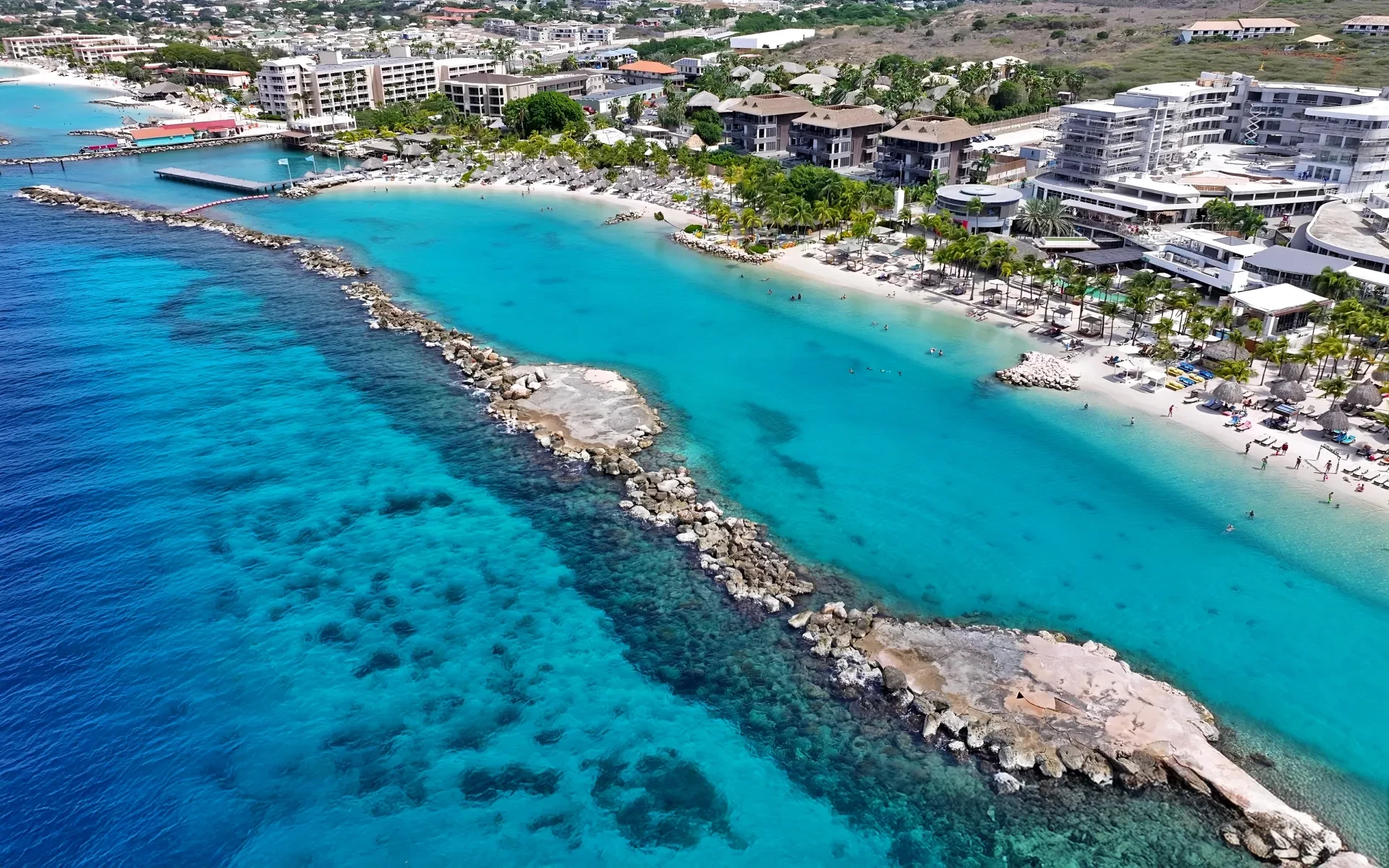 Mambo Beach - 0